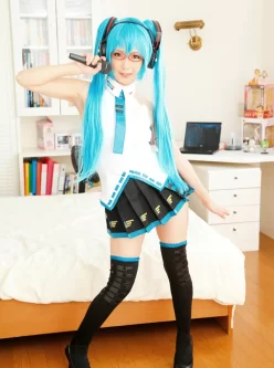 日本cosplay初音福利图【100p 30m】【度盘】